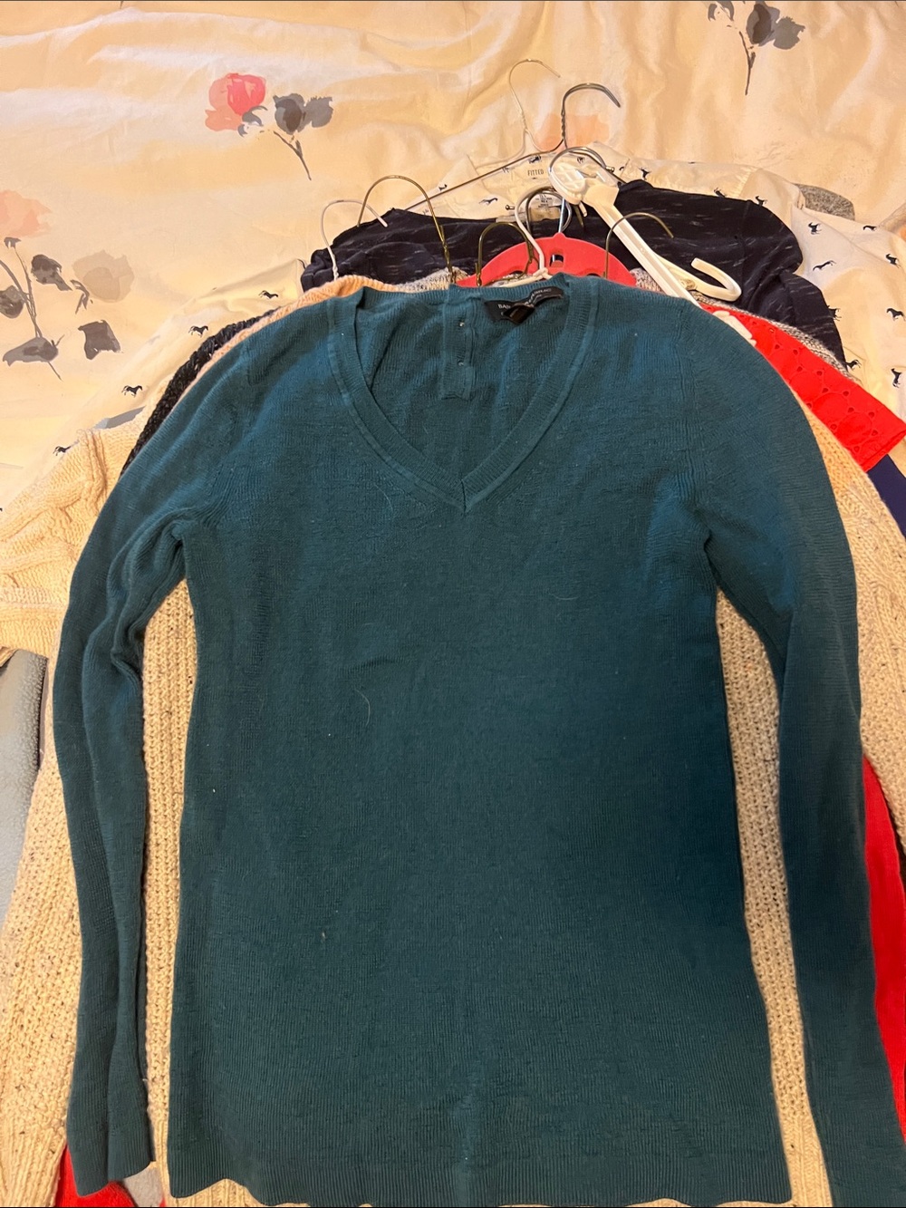Banana Republic Merino Wool V-Neck Women's Sweater in Deep Teal